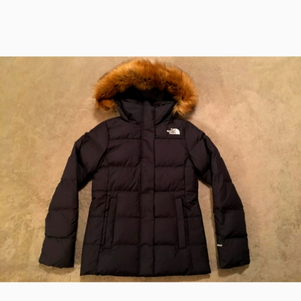 The North Face Women's Gotham Jacket, Navy with detachable fur lined hood
